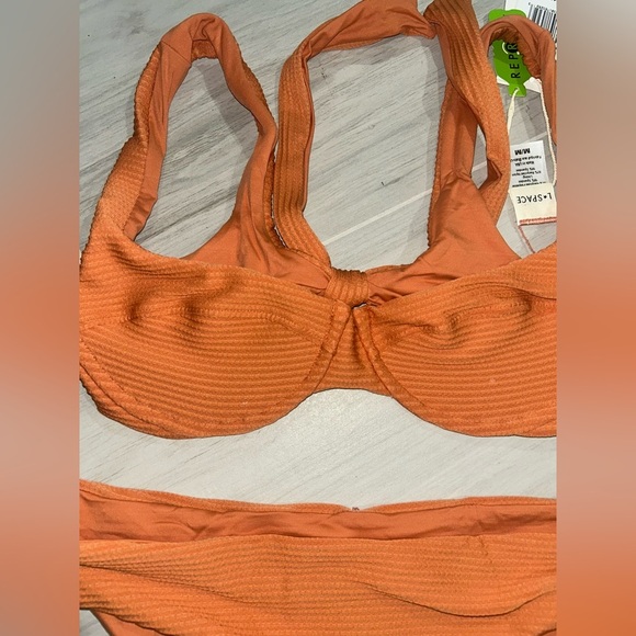 L*space Nikita Bikini Top and Sandy Bikini Bottom SET Sienna - Picture 4 of 8